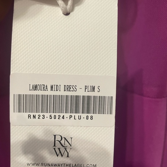 REVOLVE Lamoura Dress in Plum
Runaway The Label - Picture 8 of 12